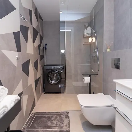 Revalia Lastekodu Bus-station Airport * Tallinn