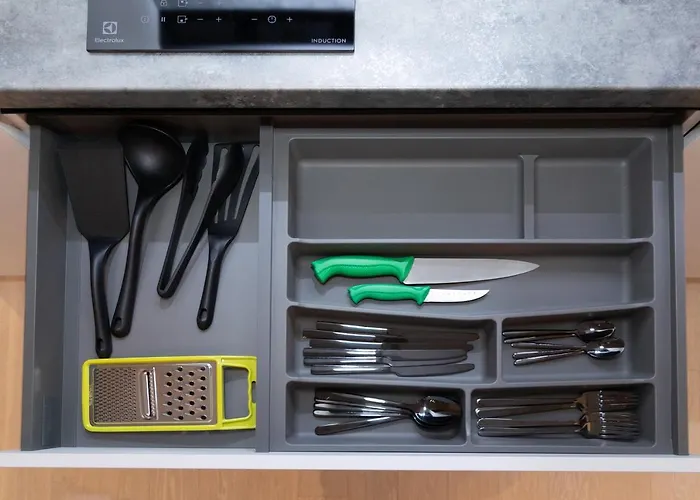 Revalia Lastekodu Bus-station Airport Korter Tallinn